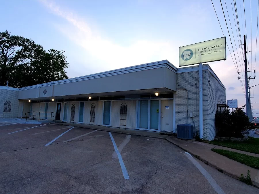 Brazos Valley Dental Arts| Dr. Tamie Erratt | Dr. Stephanie Reeh Picture 5