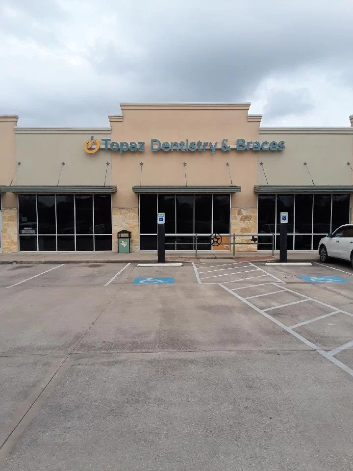 Topaz Dentistry & Braces Picture 2