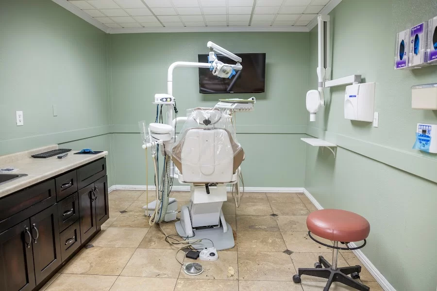 Cosmetic and Dental Implant Center - Placentia Picture 3