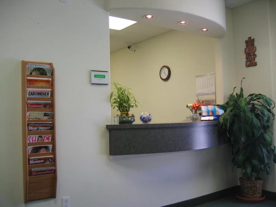 Dr. Samuel Au, DDS Picture 7