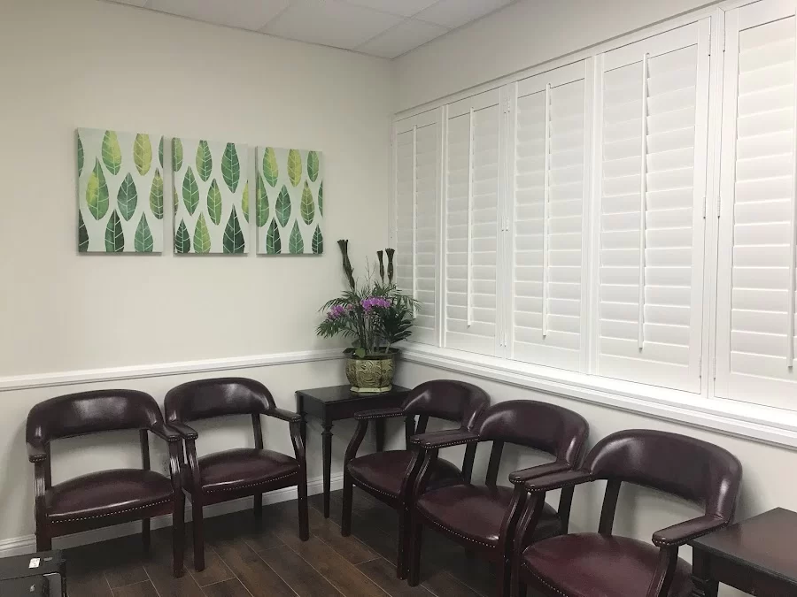 Del Amo Dental Care Picture 2