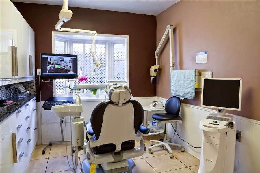 Yerevan Karagyozyan D.D.S. - Dentist in Fullerton Picture 4
