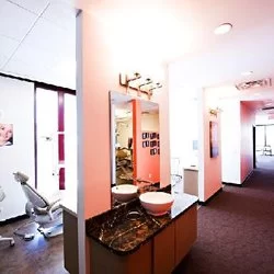 Broadmoor Dental Picture 1