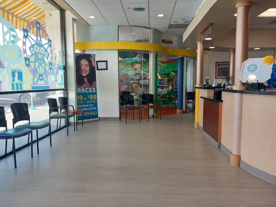 Magicland Children's Dental of Torrance Picture 1