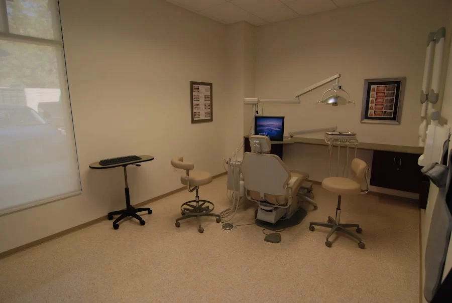 Glendora Smiles Dentistry and Orthodontics Picture 5