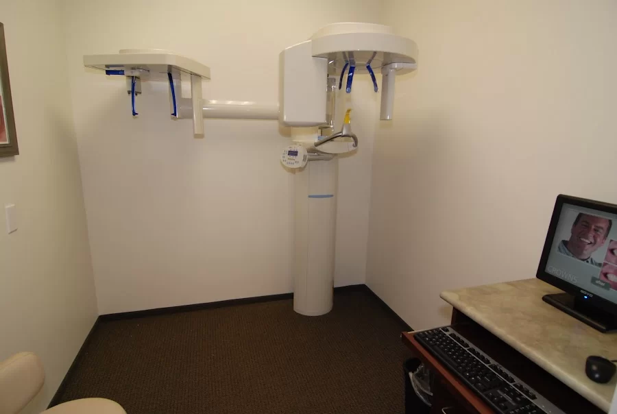 Glendora Smiles Dentistry and Orthodontics Picture 2