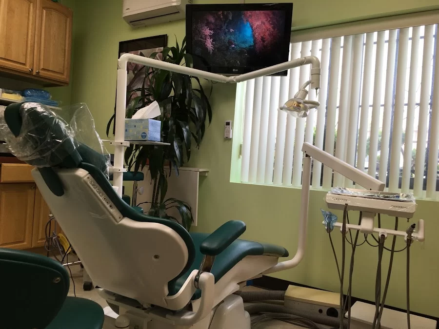 Chinatown Dental Clinic Picture 5
