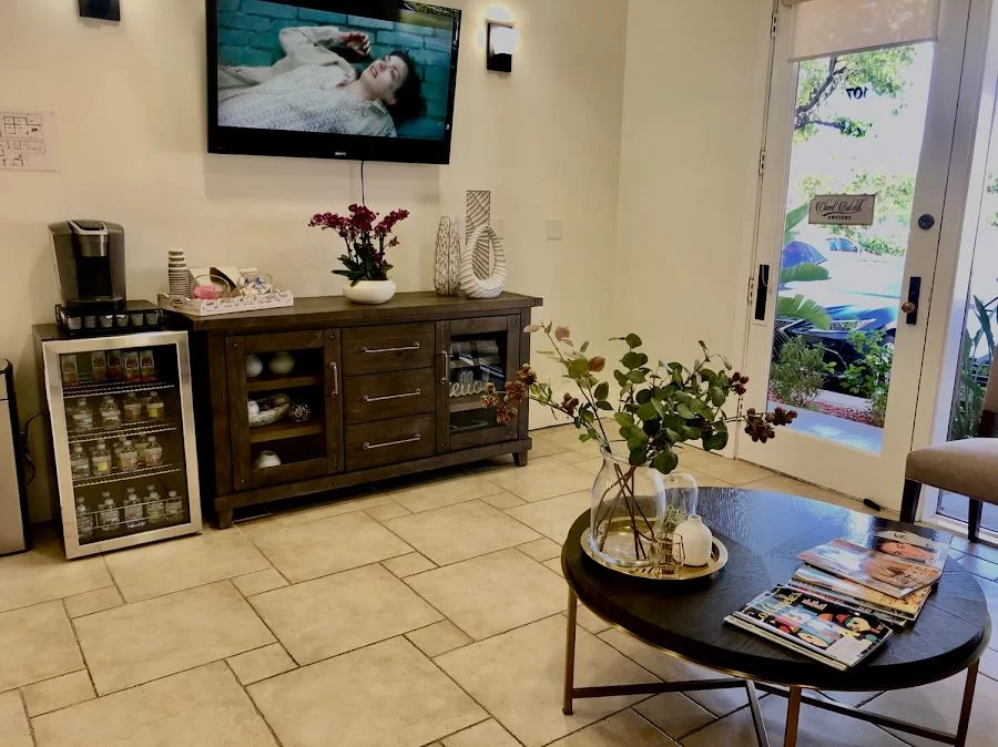 Calabasas Dental Institute Picture 8