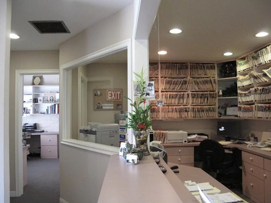 Chatsworth Periodontics Picture 5
