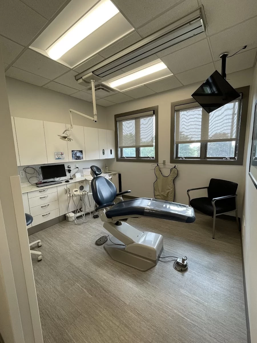 Fitchburg Springs Dental Picture 8