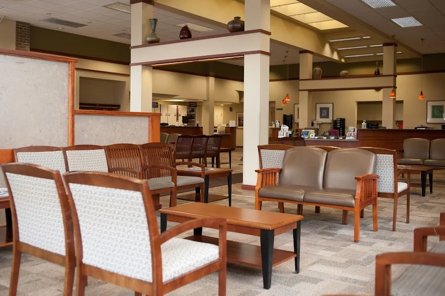 Periodontal & Implant Specialists of Madison - East Clinic Picture 1