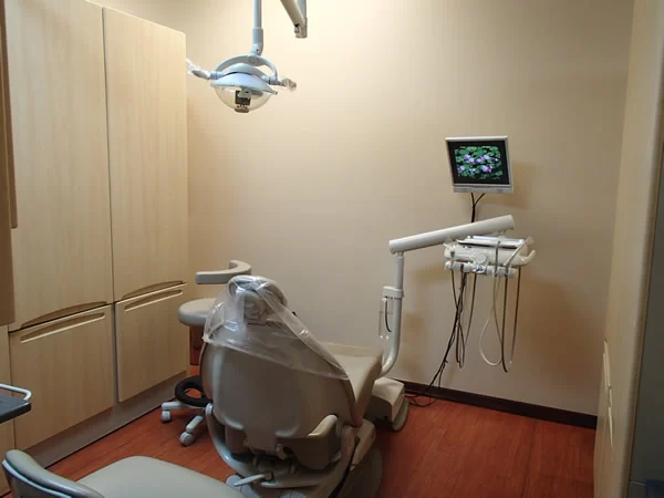 Dr. Bryant King, DMD/Daniels Parkway Dental Picture 1