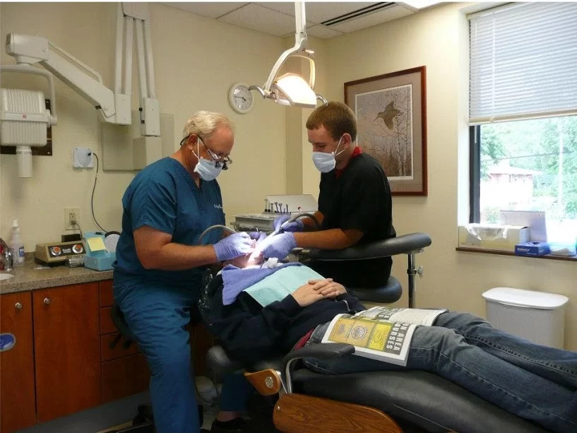 Madsen & Hirsch Dental Care Picture 4