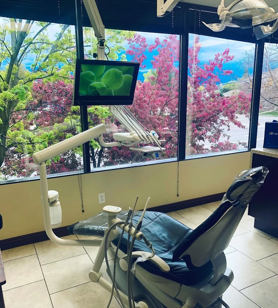 Salt Lake Dental Care - Clint Blackwood DDS Picture 10