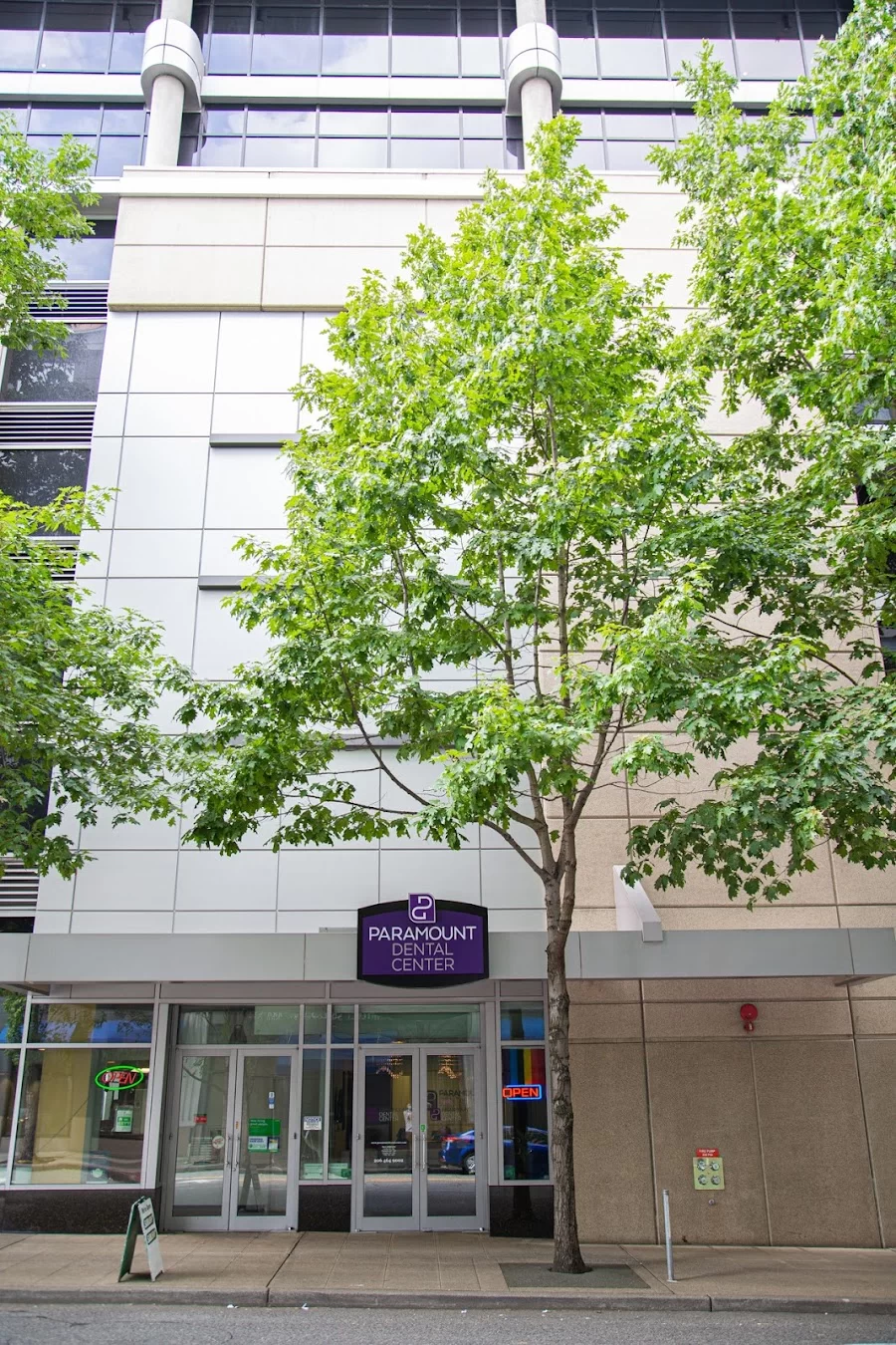 Paramount Dental Center Picture 10