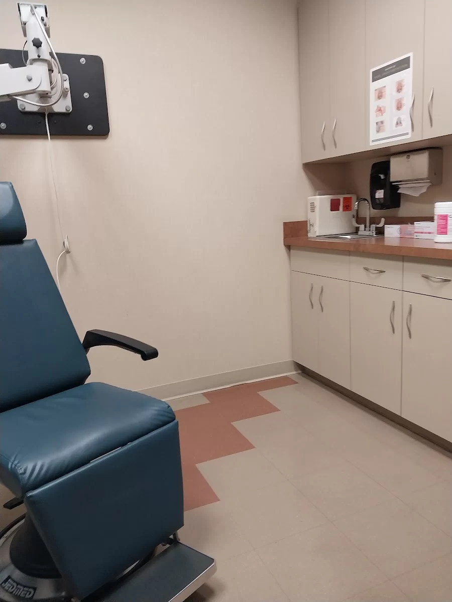 Dental First - General Dentist, Extractions, Dentures, Braces, Children, Crowns, Medicaid Picture 2