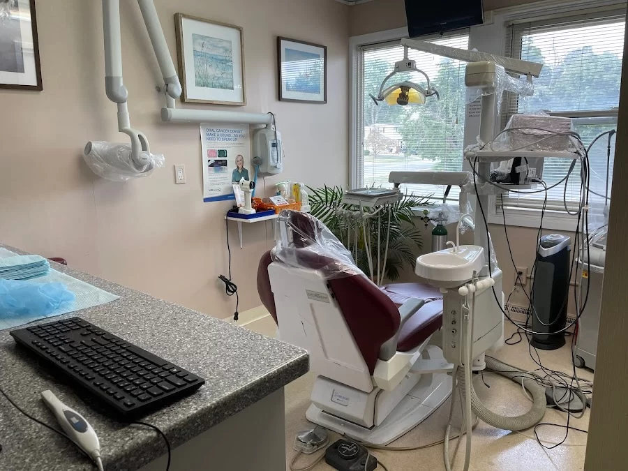 Atlantic Dental Healthcare: Vaidya Selvan, BDS,DDS,MAGD,FICOI, LLSR Picture 3