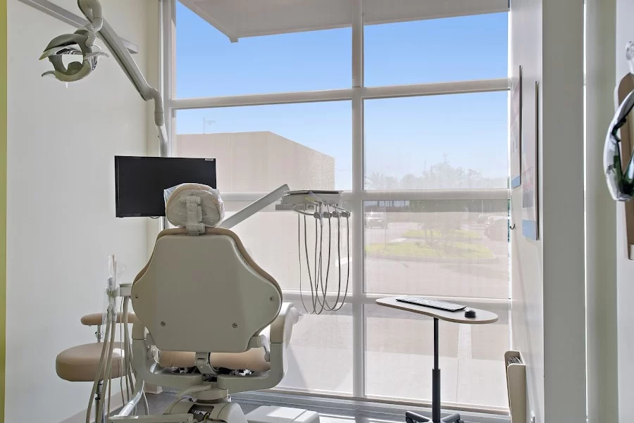 Daniels Modern Dentistry Picture 4