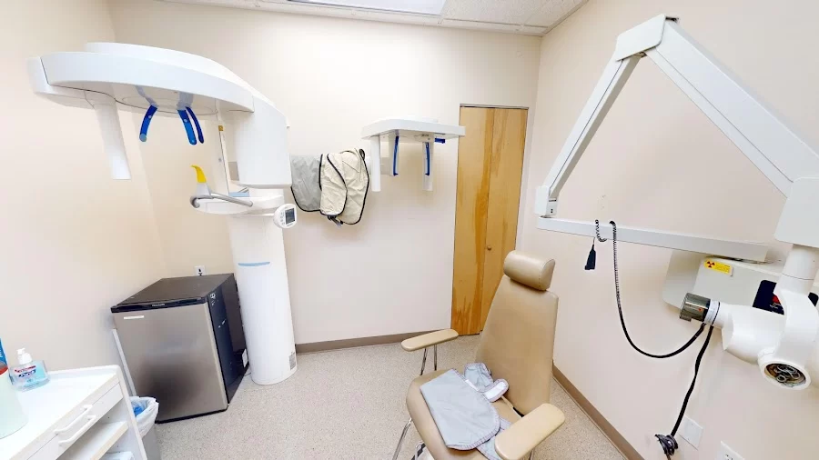 Monarch Dental & Orthodontics Picture 3