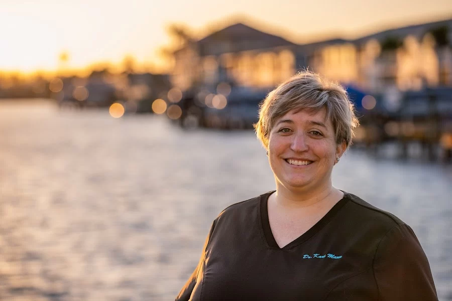 Kari Mann Dental Studio: Advanced Dental Implants, Family & Cosmetic Dentistry Picture 1