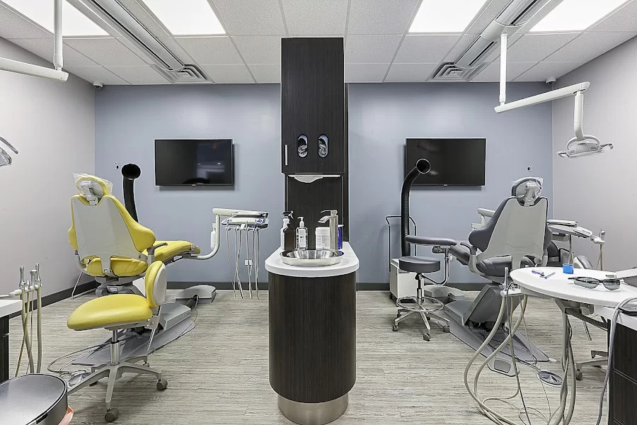 Hyde Park Smile Studio Picture 6
