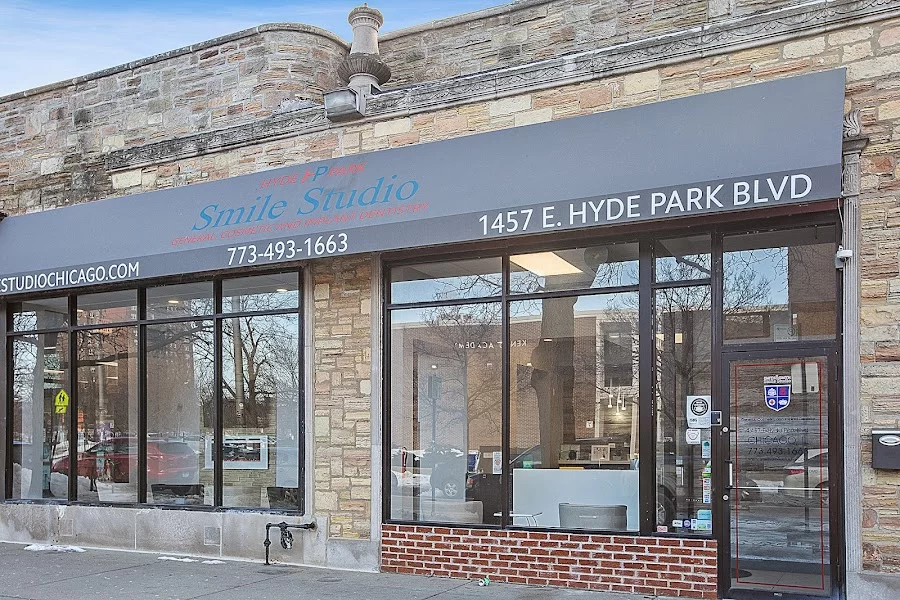 Hyde Park Smile Studio Picture 10