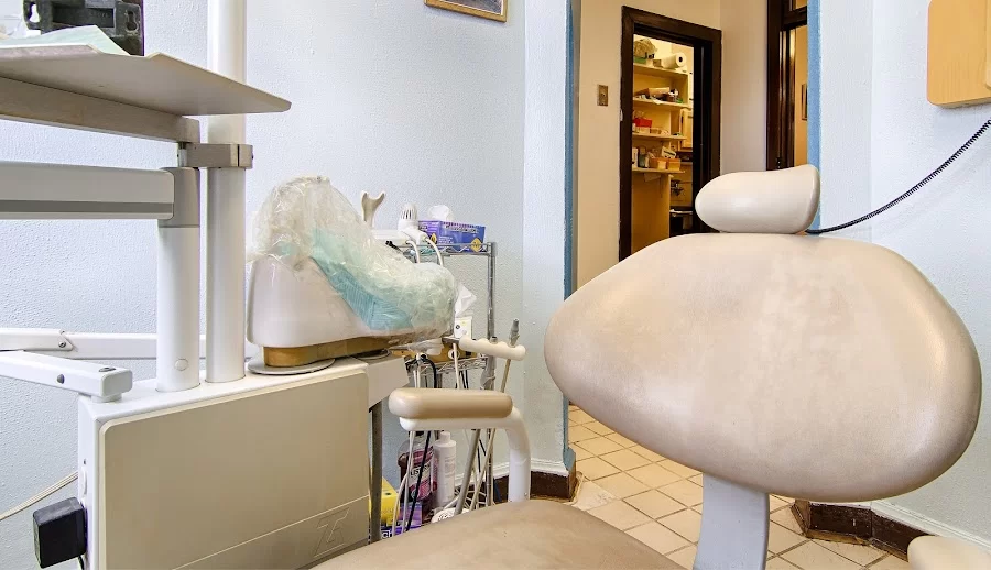 David Itzkoff DDS Picture 2