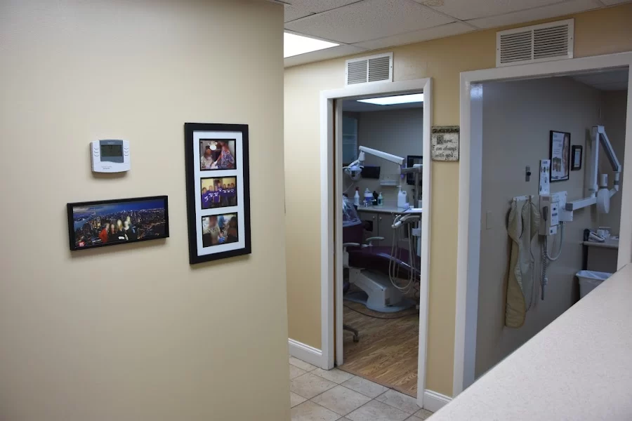 Adult Dentistry of Southwest Florida Picture 1