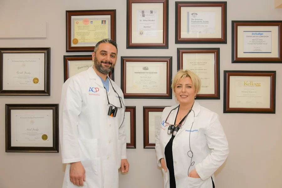 Chicago Dental Solutions @ Midway Square Dental Center Picture 1