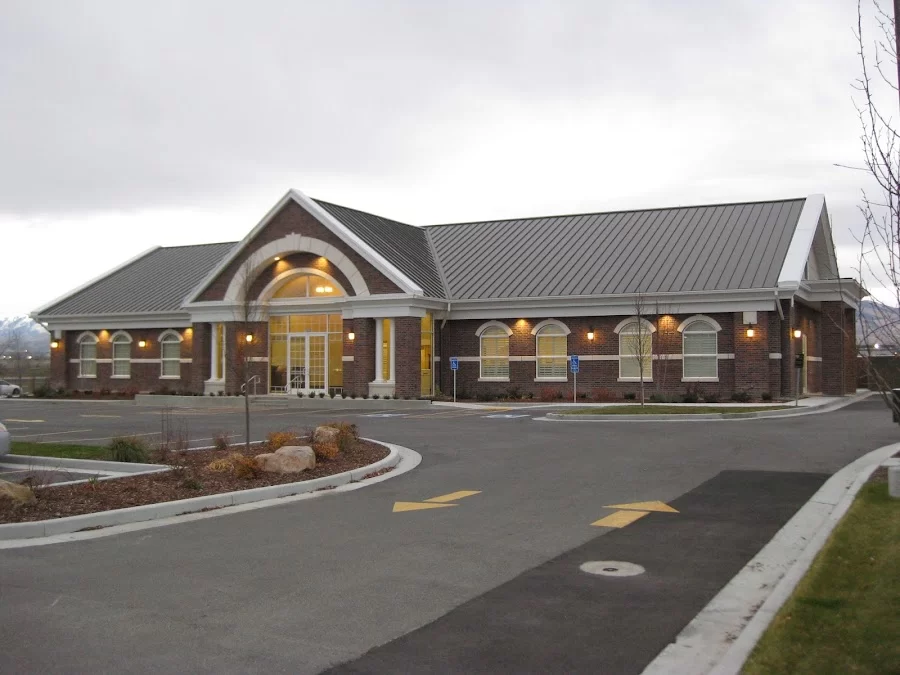 Glen C. Bills Family Orthodontic Specialist- Glen C. Bills, DMD Picture 2