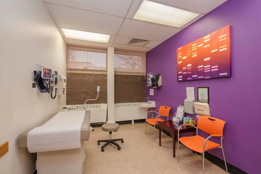 Howard Brown Health 63rd St. Picture 2