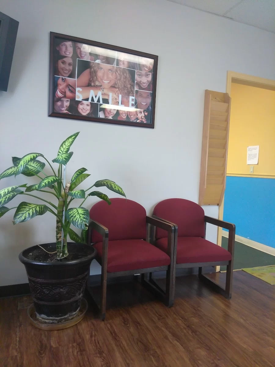 Pal Aroon DDS Picture 1
