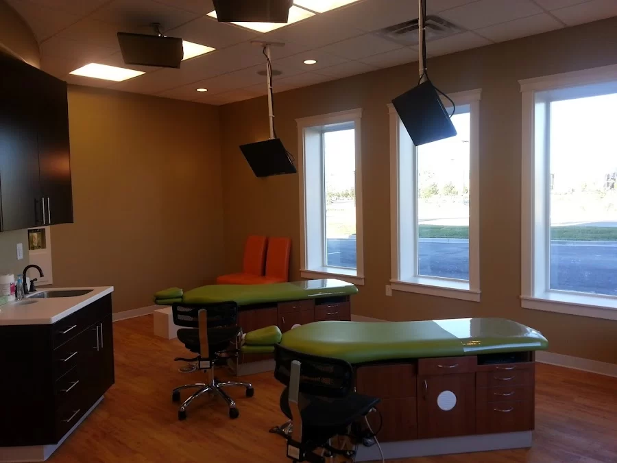 Planet Tooth Pediatric Dentistry Picture 1