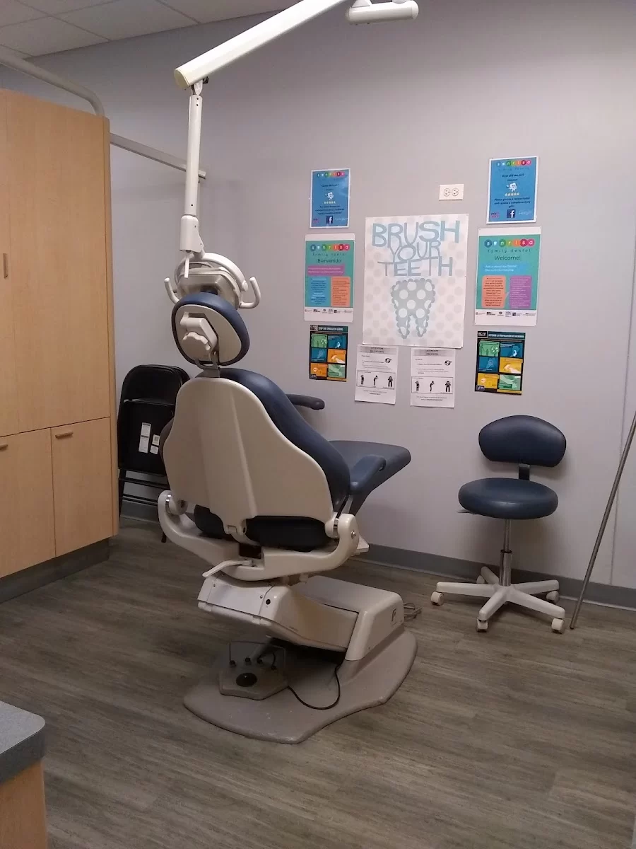 Sonrisa Family Dental Picture 4