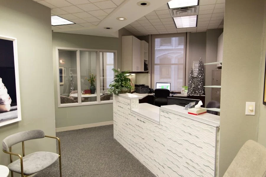 LPS Dental - Downtown Chicago Loop Picture 9