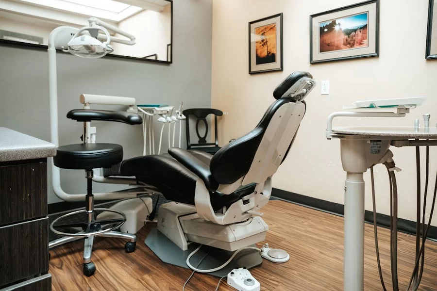 Genesis Dental of West Valley Picture 7