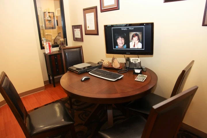 Meadows Family Dental & Implants Picture 2