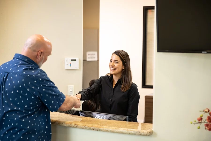 Meadows Family Dental & Implants Picture 1