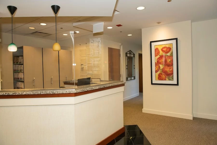 Chicago Dental Arts Picture 1