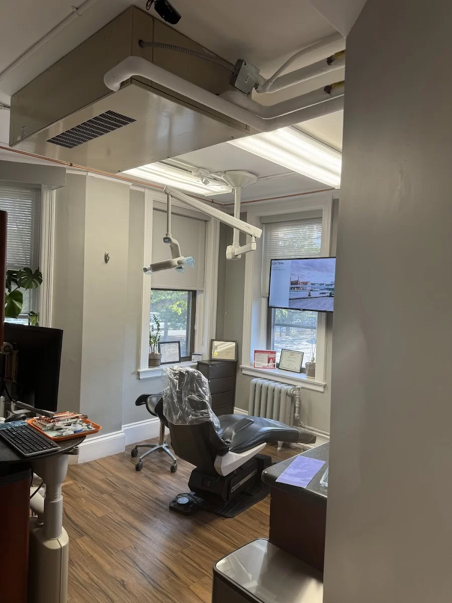 Smileboston Cosmetic and Implant Dentistry Picture 7