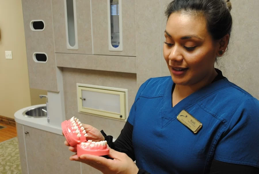 Elison Dental Center Picture 6