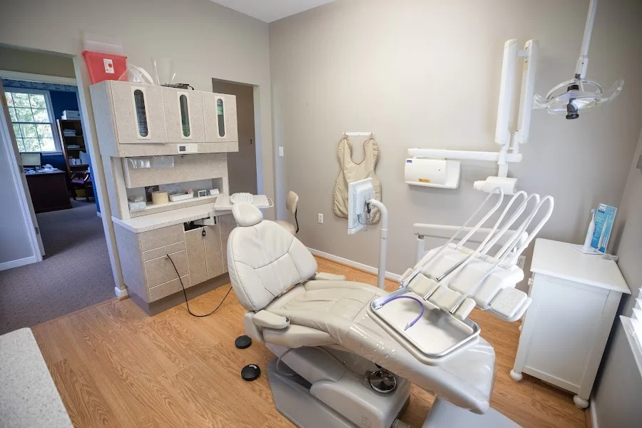 Commonwealth Dentistry Picture 2