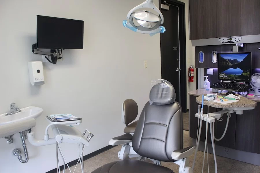 Atkins & Anderson DDS Picture 3