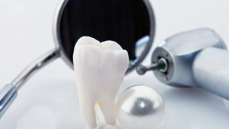 Dr. Robert M. Lasell, DDS Picture 2