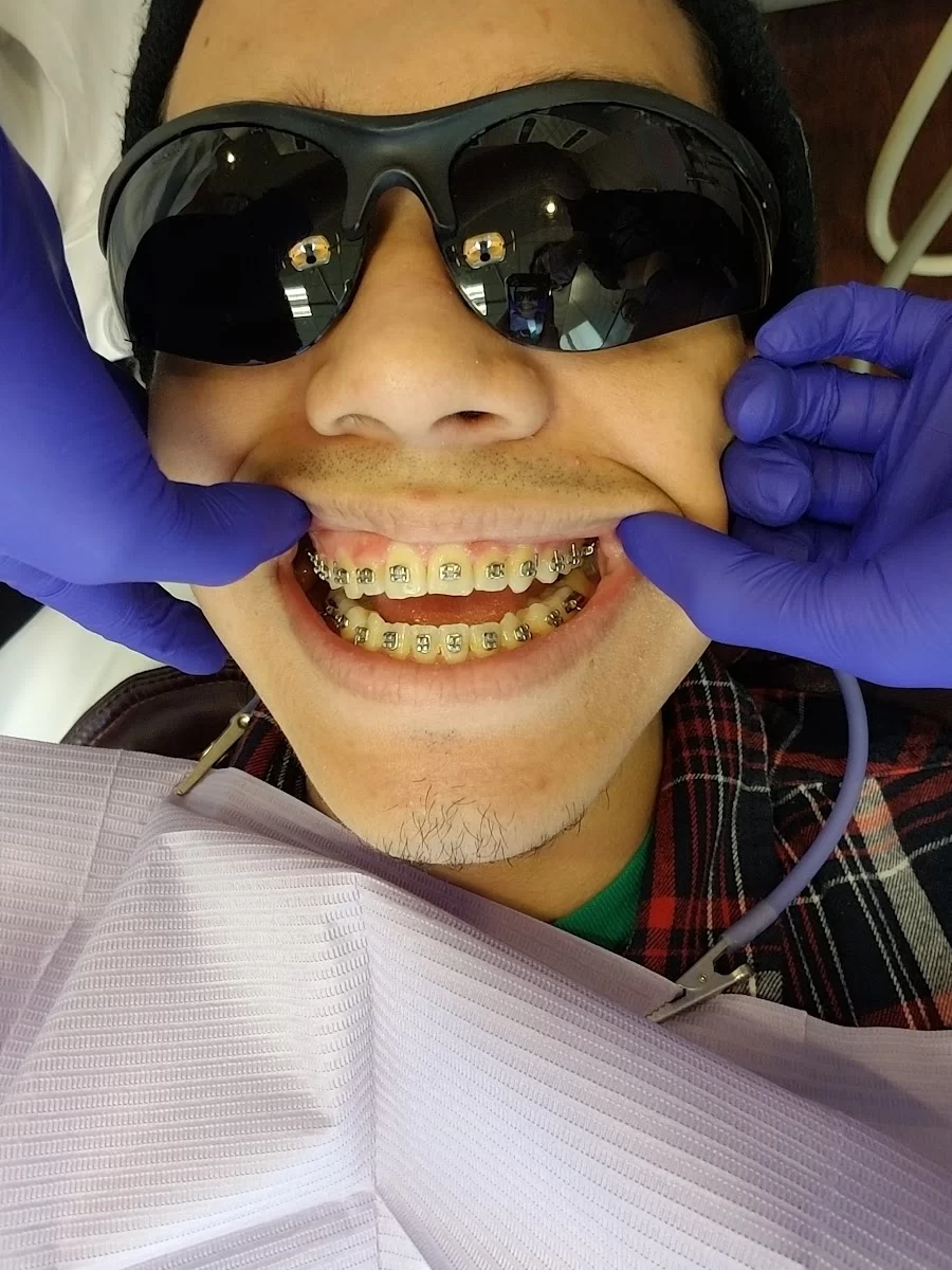Southwest Vegas Smiles Picture 6