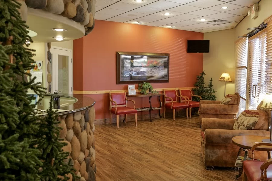 Whispering Pines Dental Picture 5