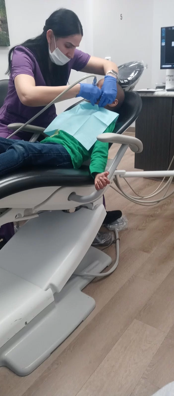 Celebrate Dental & Braces- West Flamingo Picture 4