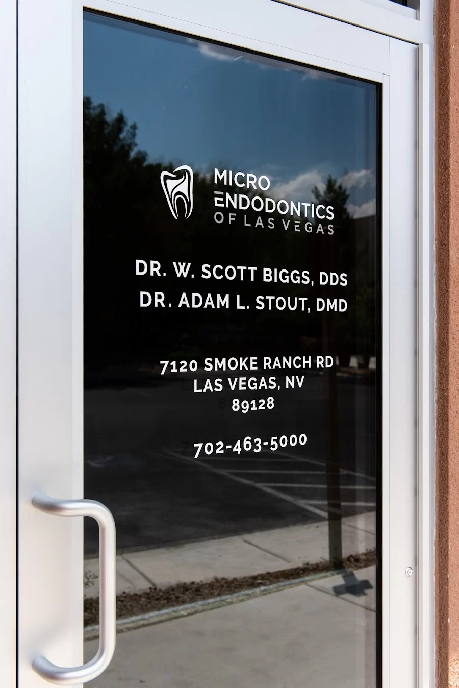 Micro Endodontics: W. Scott Biggs DDS Picture 5