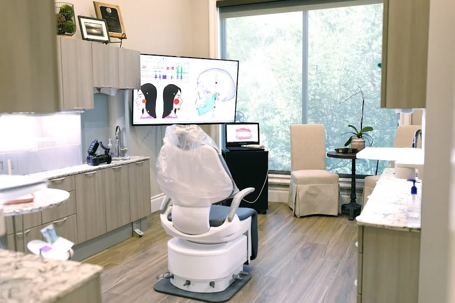 Radiant Exceptional Dentistry Picture 4