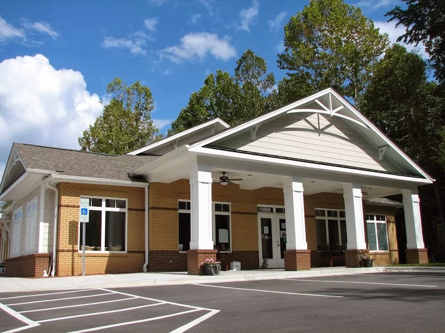 Animal Hospital at Brier Creek Picture 4